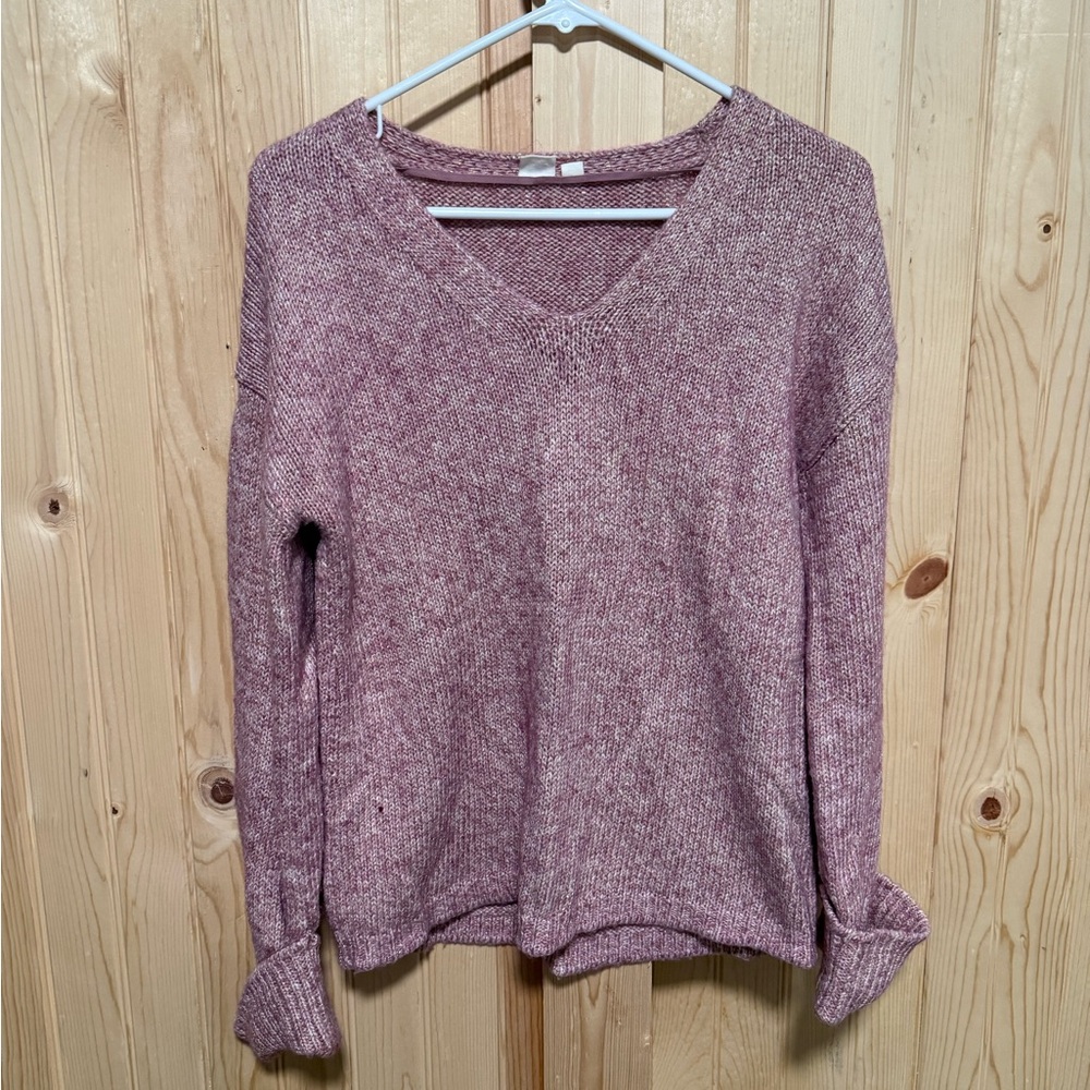 Gap Pink and Gold V-Neck Sweater